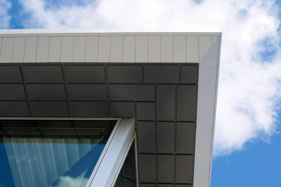 Facadekassetter bidrager til en smuk facade, Tangmosevej 99, 4600 Køge